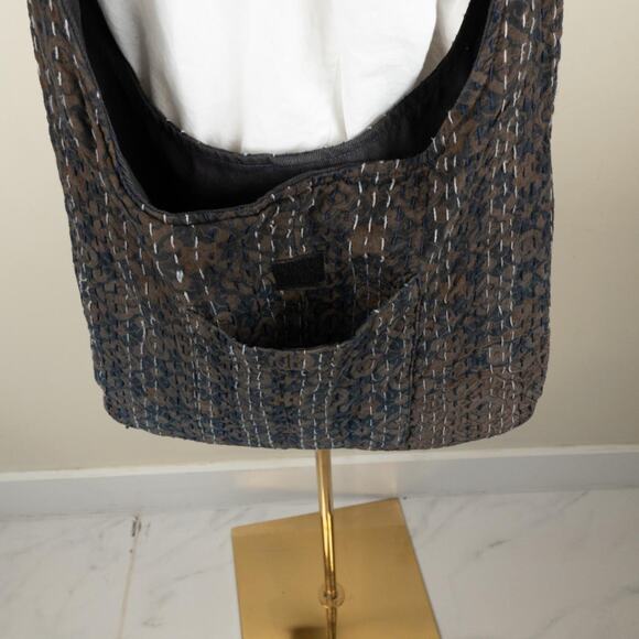 Brown reworked upcycled carhartt hobo bag - Picture 8 of 8